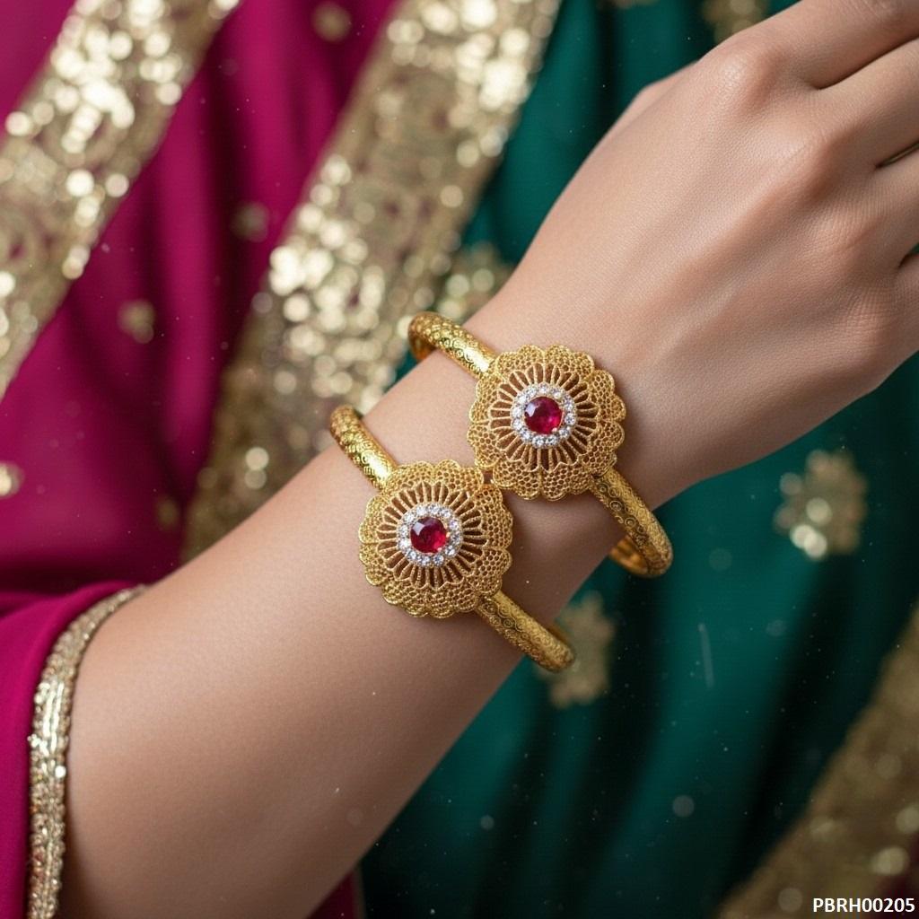 Round Red Stone Flower Bangle Set