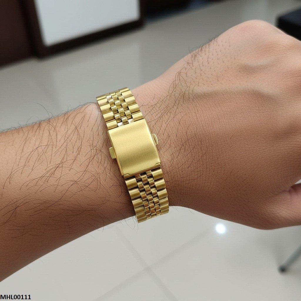 Round Champagne Dial Men's Watch