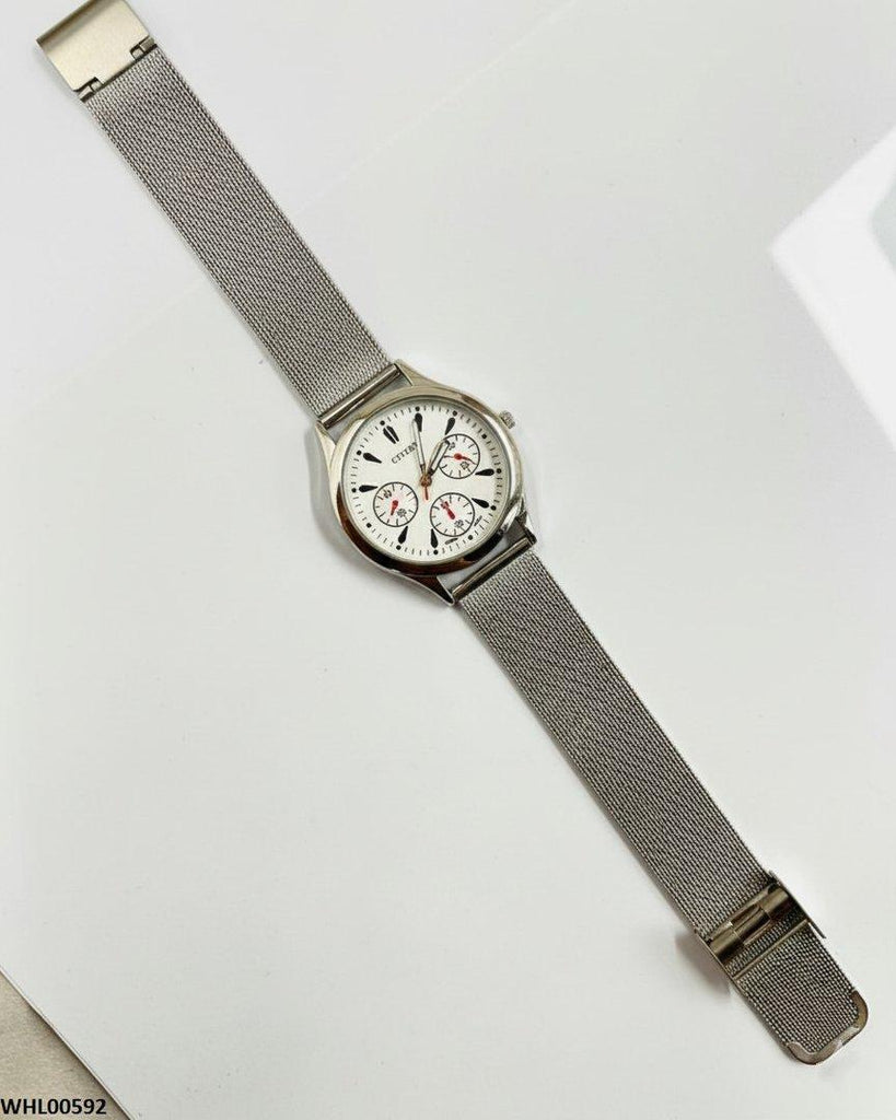 Round Dial Women's Watch