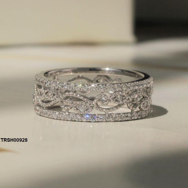 Filigree Flower Zircon Ring
