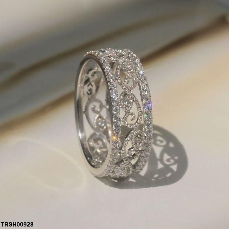 Filigree Flower Zircon Ring