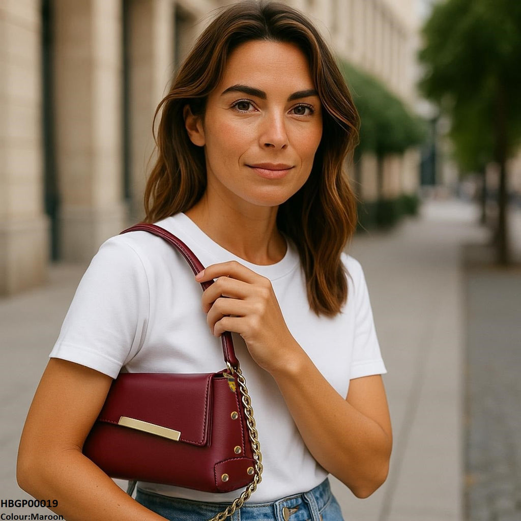 Trendy Ladies Hand Bag