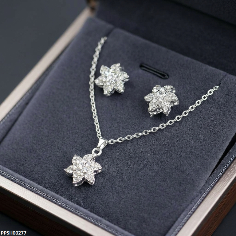 Star Fish Pedant Set