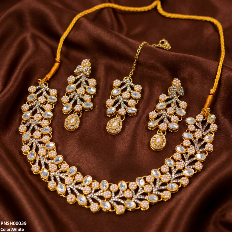 Oval Flower Necklace Set