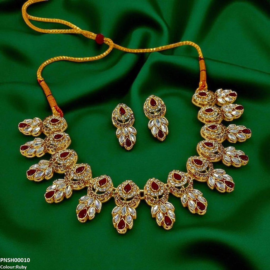 Marquise/Tear Necklace Set