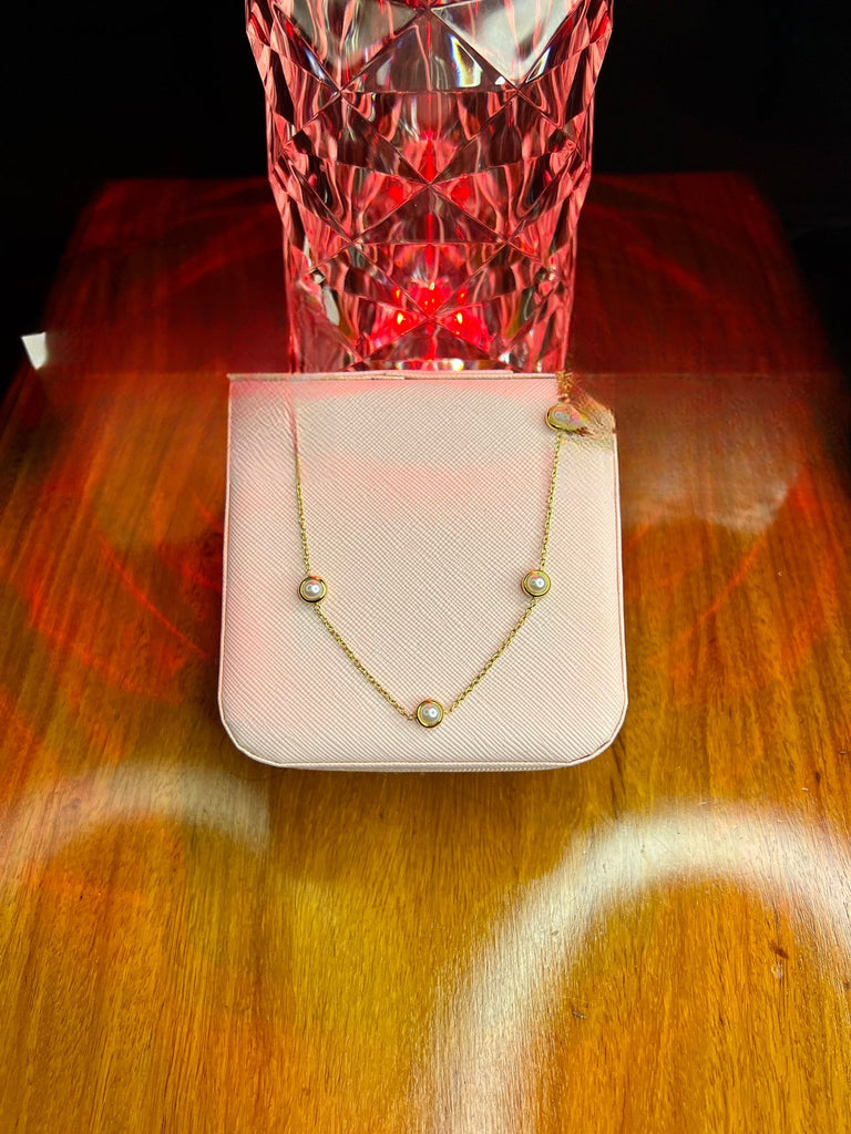 Stainless Steel 18k 5 Motifs Pearl Necklace