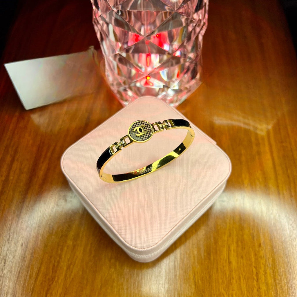 Stainless Steel 18k Luxury Handcuff