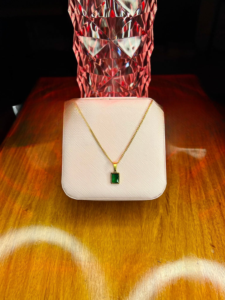 Stainless Steel 18k Emerald Square Pendant
