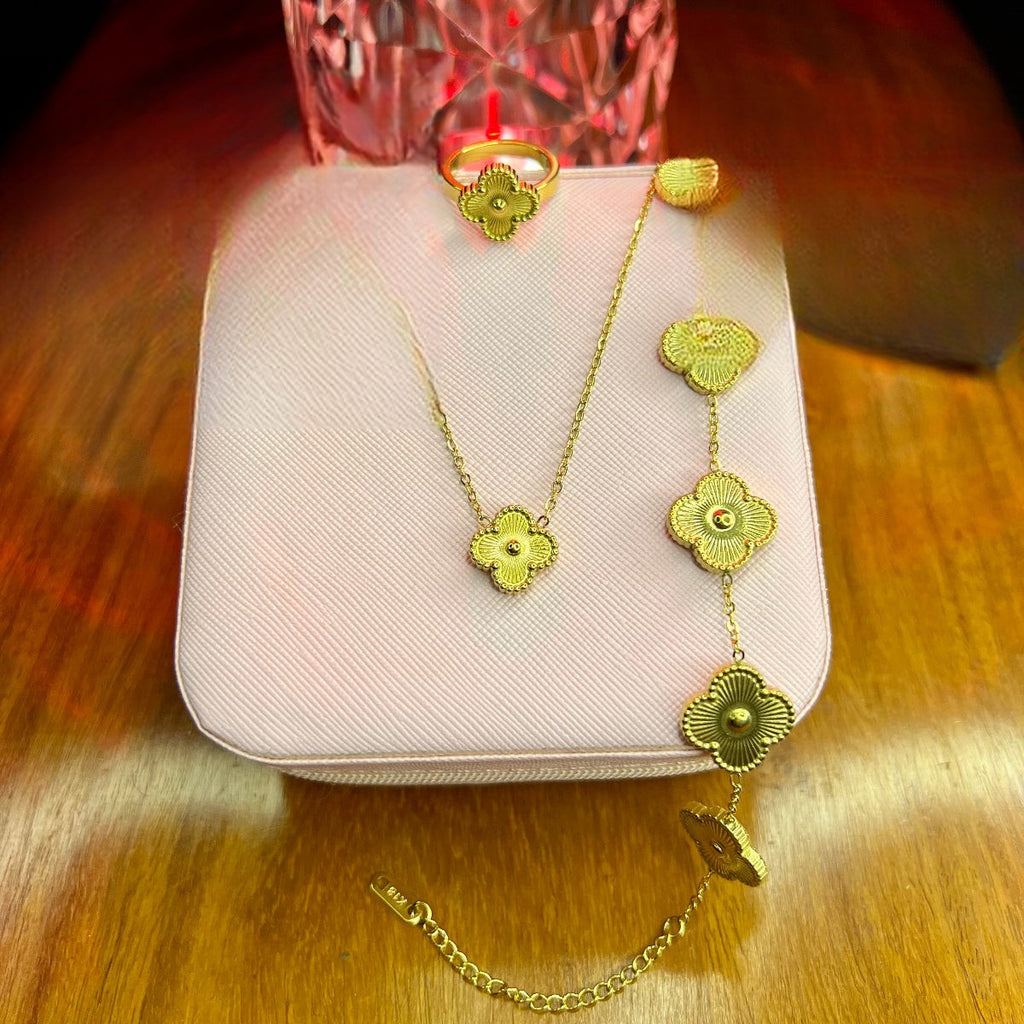 Stainless Steel 18k Golden Clover 4pc Set